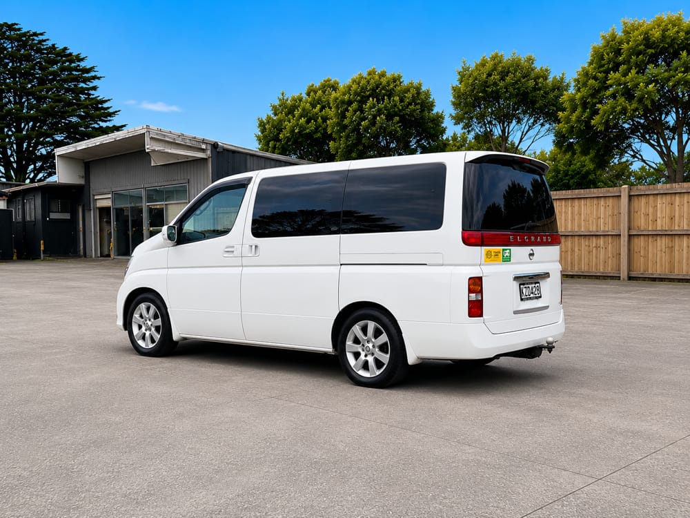 Nissan El Grand campervan